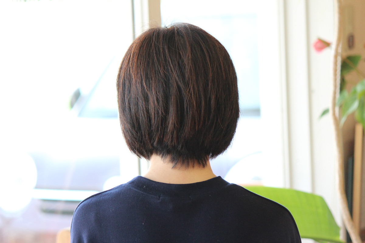 ショートボブ 毛が多いい方 Fleur 柳橋美容室｜三重県四日市市の美容室(美容院)ベルジュバンス･サロン